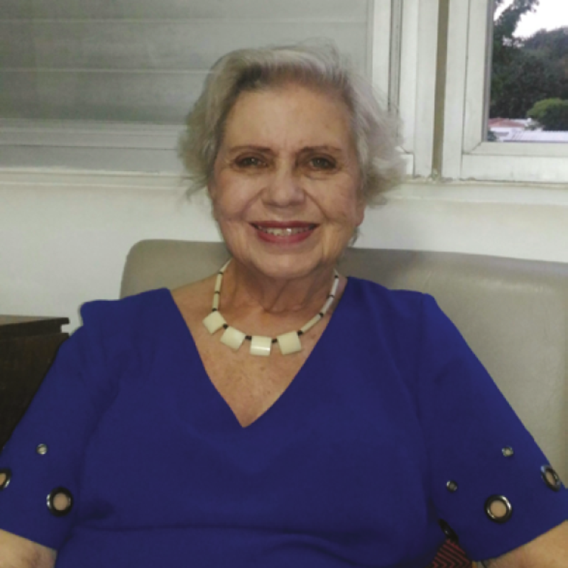 Vera Barros de Oliveira